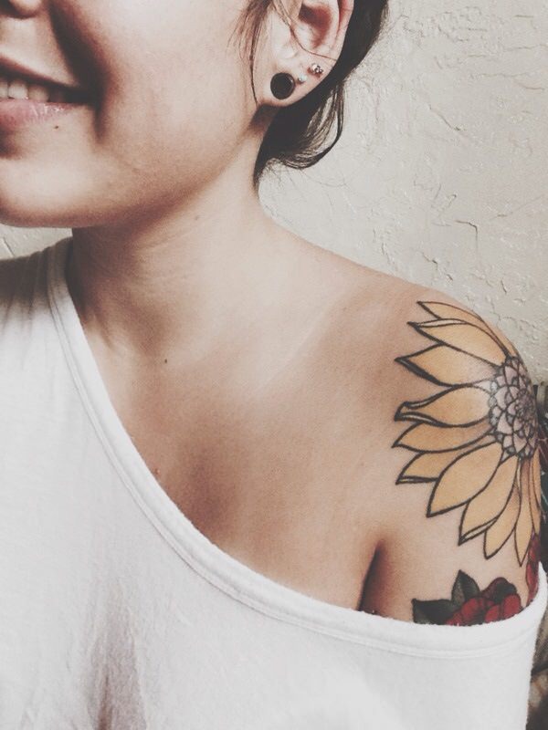Sunflower tattoo design, idea 37