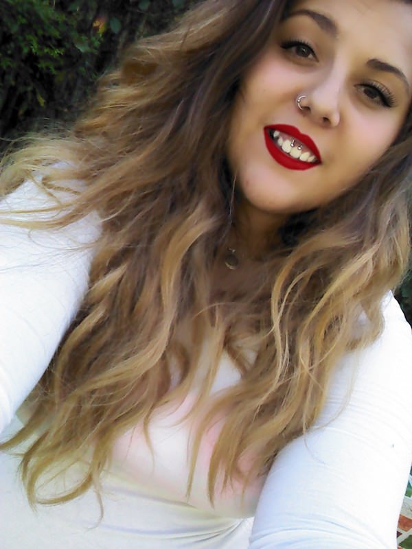 Smiley piercing 44 peeps who are rocking their smile tips design, idea 4