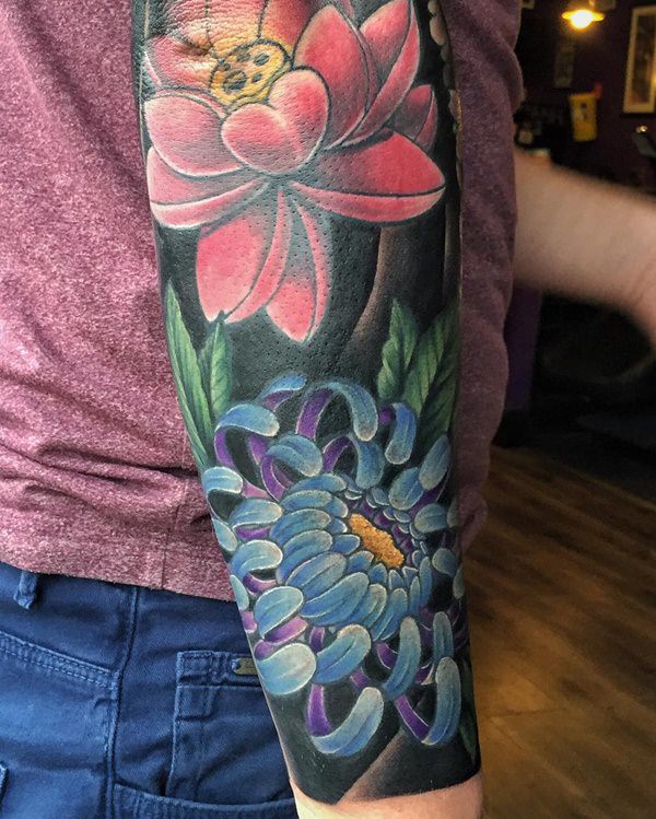 Chrysanthemum tattoo design design, idea 33