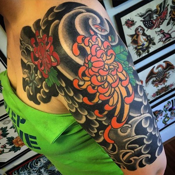 Chrysanthemum tattoo design design, idea 4