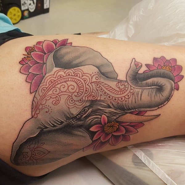 5200916-elephant-tattoos