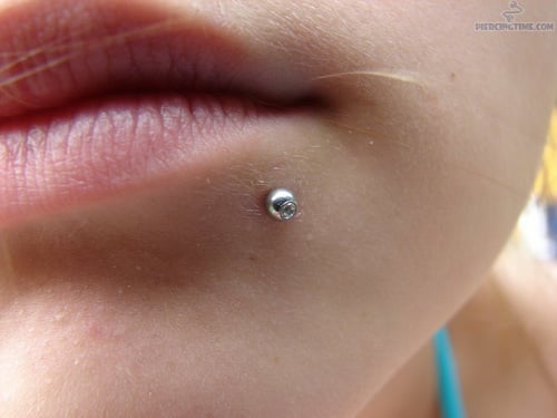 small-piercing-for-lower-lip