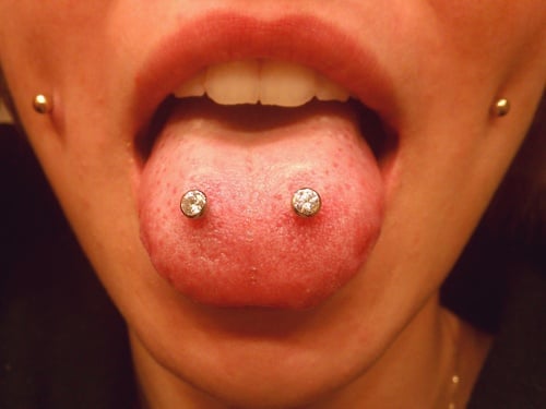 Piercing male tongue Tongue piercing