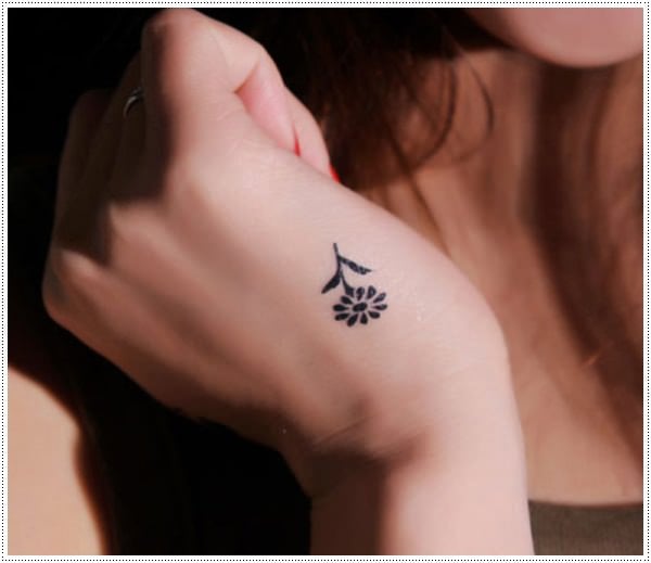 101 Small Tattoos for Girls That Will Stay Beautiful Through the Years