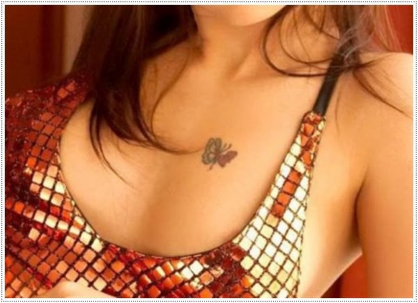 101 Best Chest Tattoos For Women (2021 Guide)