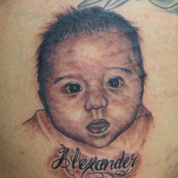 carlosrubiorestingbabybabybabyportraitbabytattoosbabyjesusbaby feethandshanddiscipletattoodisciplecarlosrubioblackandgrey