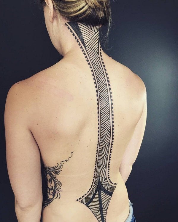 33 Spine Tattoo Ideas Astonishing Plant and Geometrical Patterns