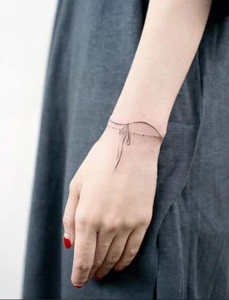 34+ wrist bracelet tattoos Ideas [Best Designs] • Canadian Tattoos